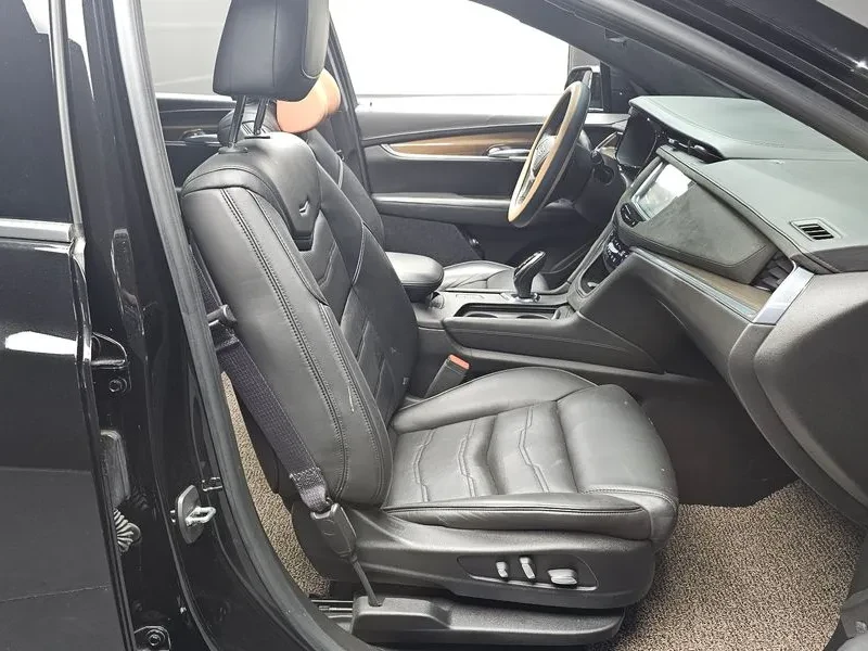 Cadillac XT5 3.6/PLATINUM/AWD, снимка 10 - Автомобили и джипове - 56665949