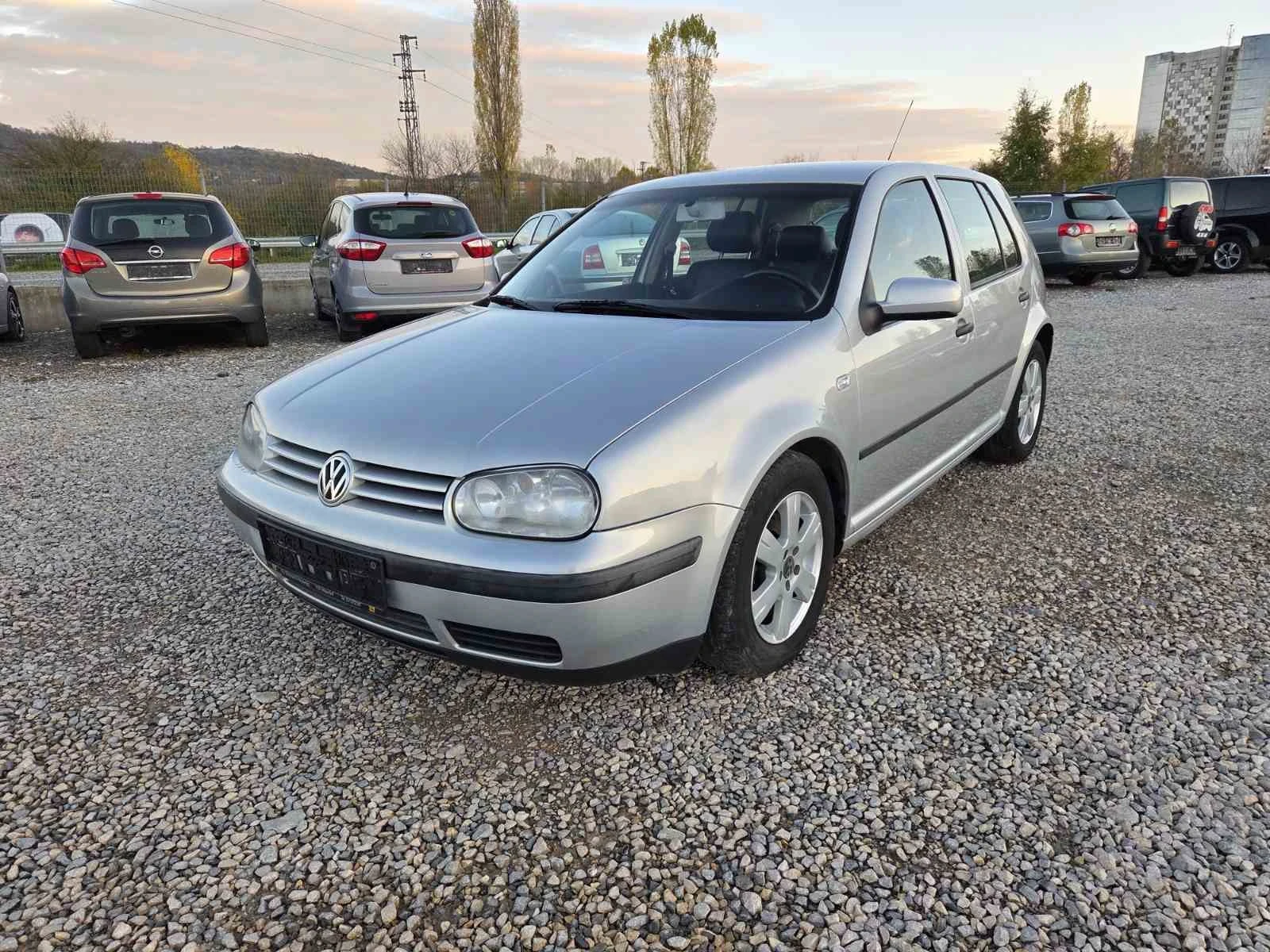 VW Golf 1.9TDI-90PS, снимка 1