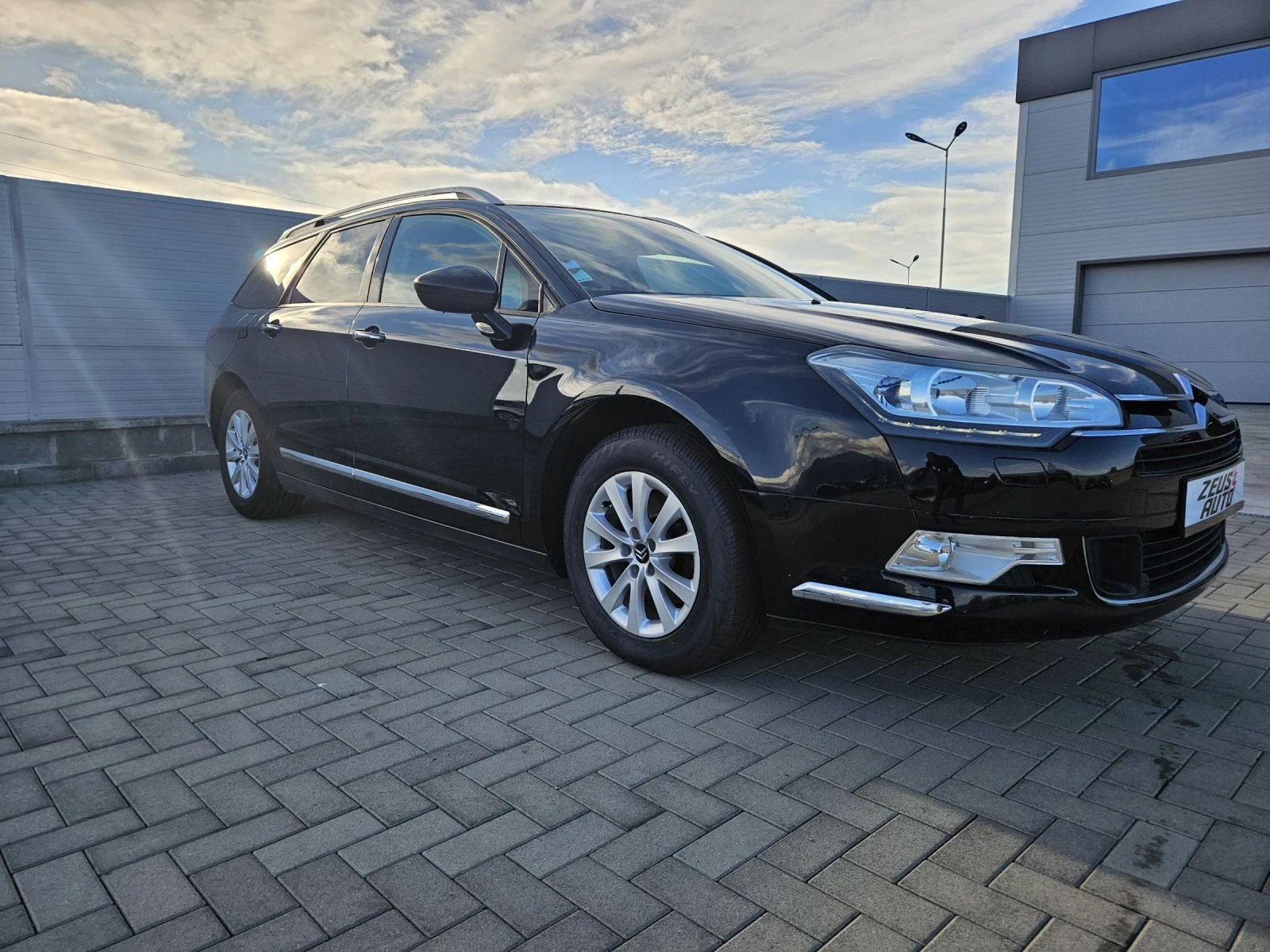 Citroen C5 1.6 HDI / 110.к.с - изображение 4