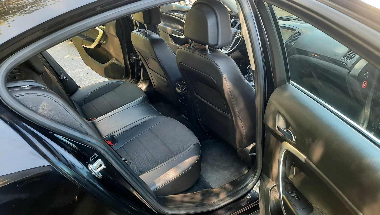 Opel Insignia Cosmo Full 2.0 131 кс - изображение 10