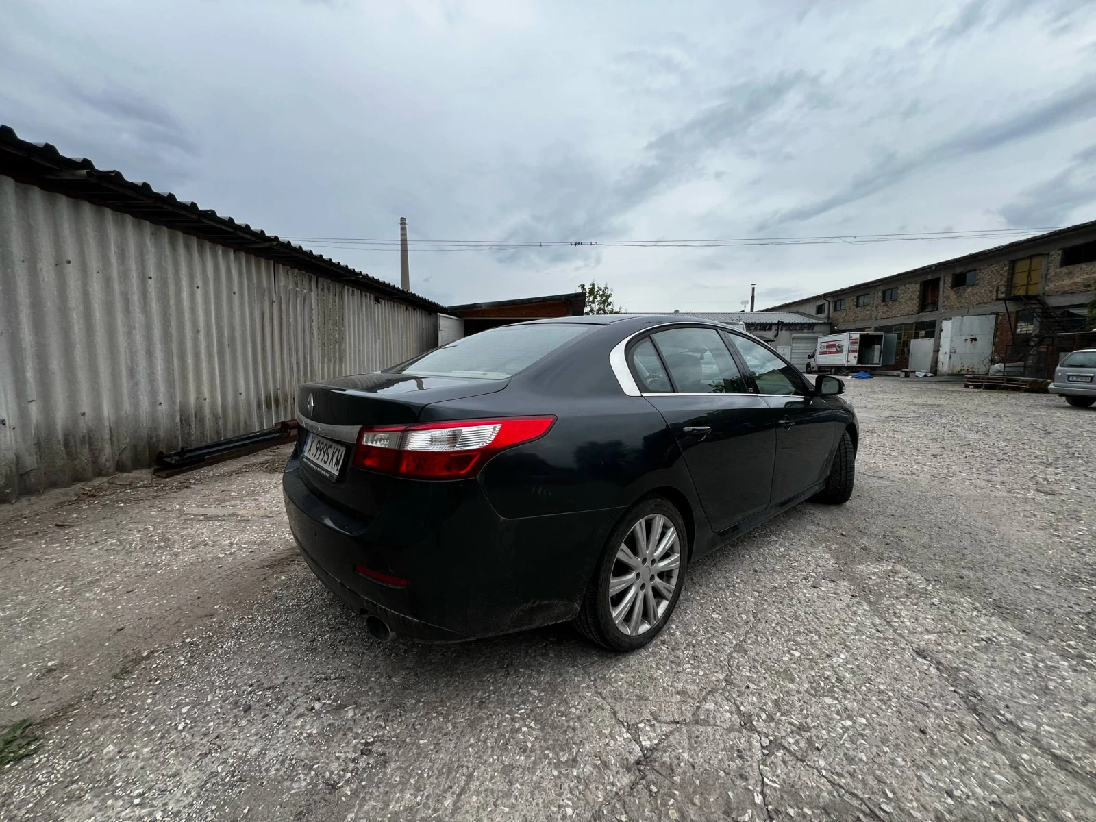 Renault Latitude INITIALE PARIS - изображение 6