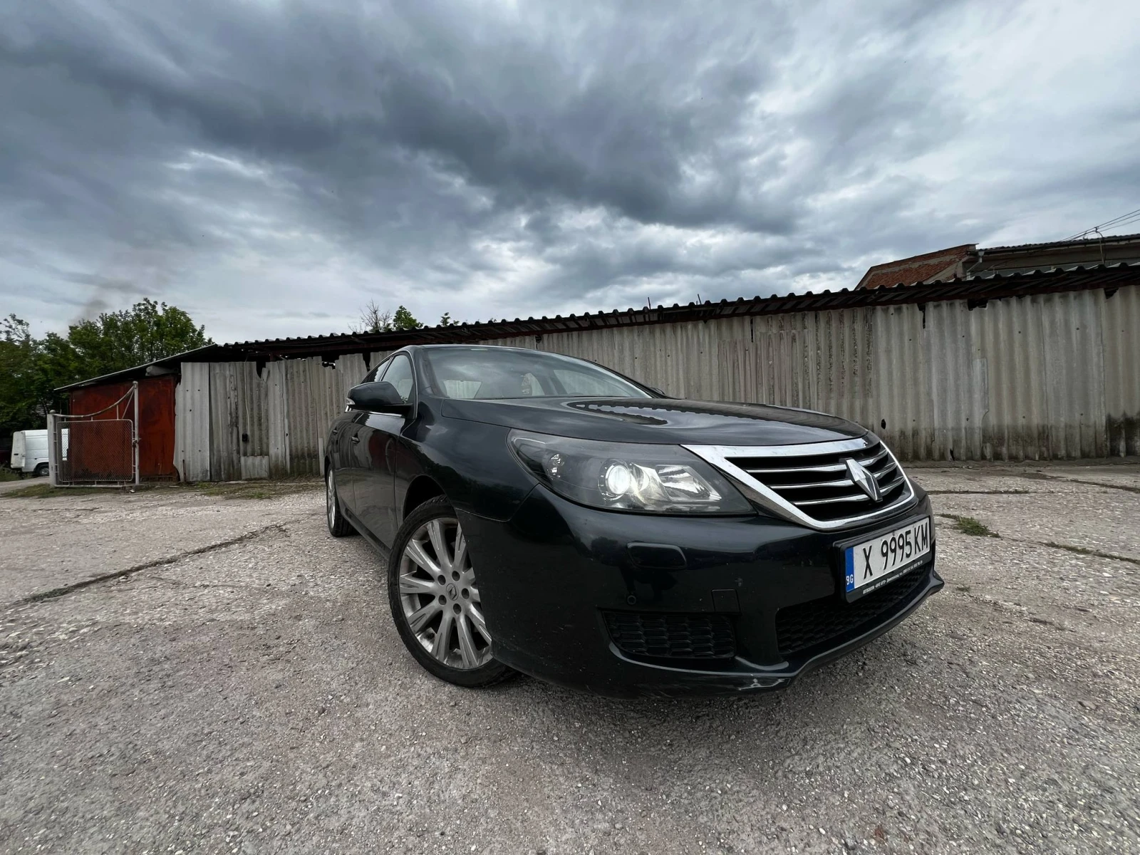 Renault Latitude INITIALE PARIS - изображение 3