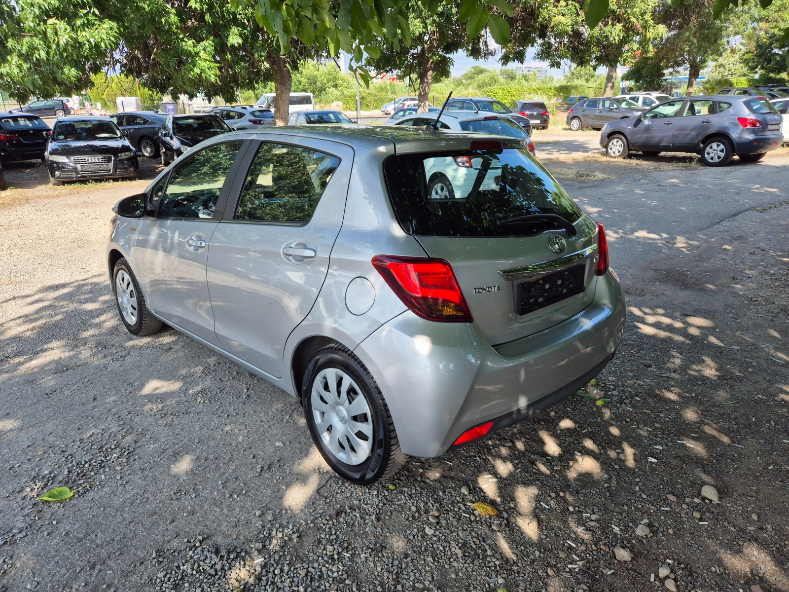 Toyota Yaris 1.3VVT-i EURO-6B 168000km.ВНОС ИТАЛИЯ  - изображение 6