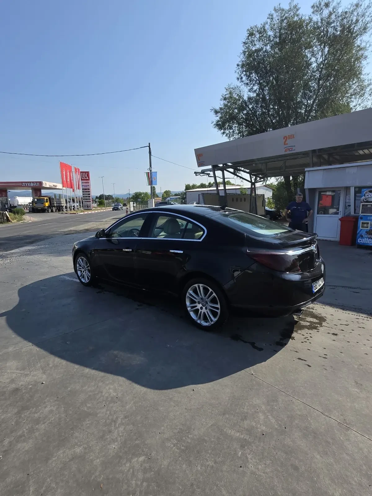Opel Insignia 2.0 турбо 220к.с. топ състояние 2010г. - изображение 5