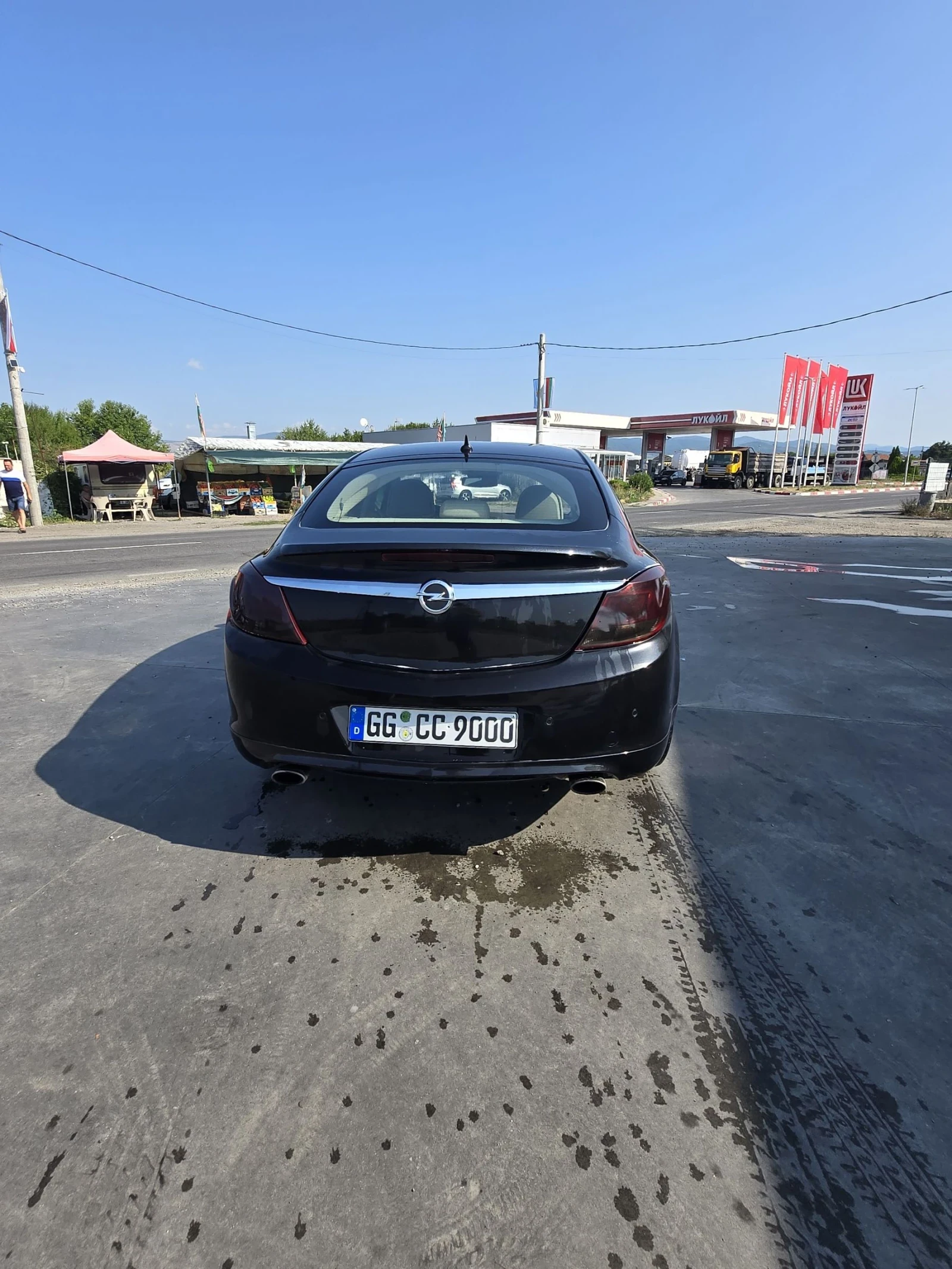Opel Insignia 2.0 турбо 220к.с. топ състояние 2010г. - изображение 4
