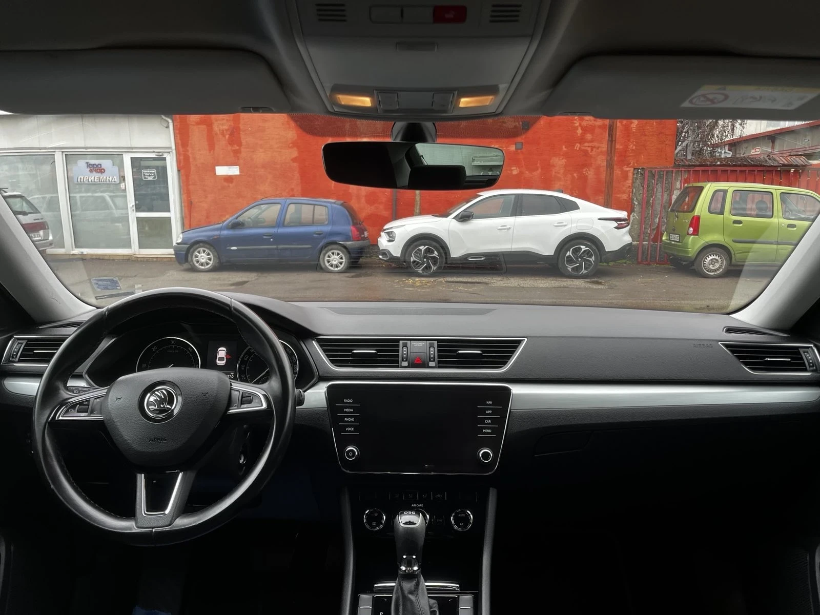 Skoda Superb 1.6 TDI , снимка 8 - Автомобили и джипове - 53787482