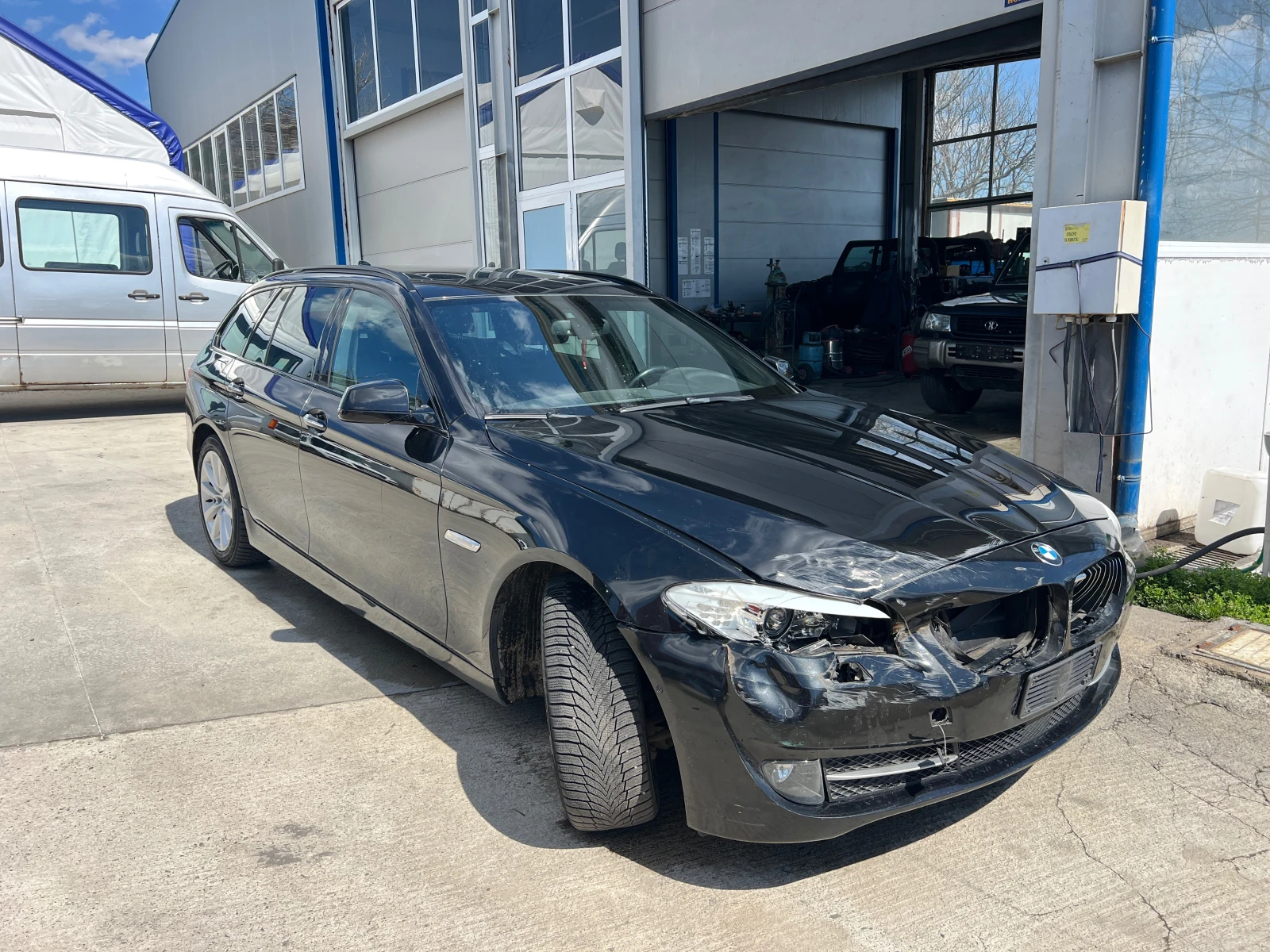 BMW 530 undefined | Auto.bg — изображение 1