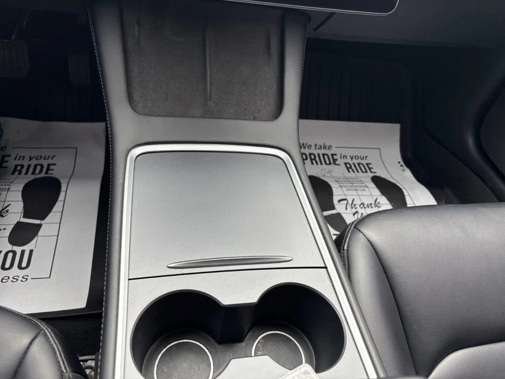 Tesla Model 3 RWD* АвтоКредит* (ЦЕНА ДО БГ), снимка 10 - Автомобили и джипове - 54137618