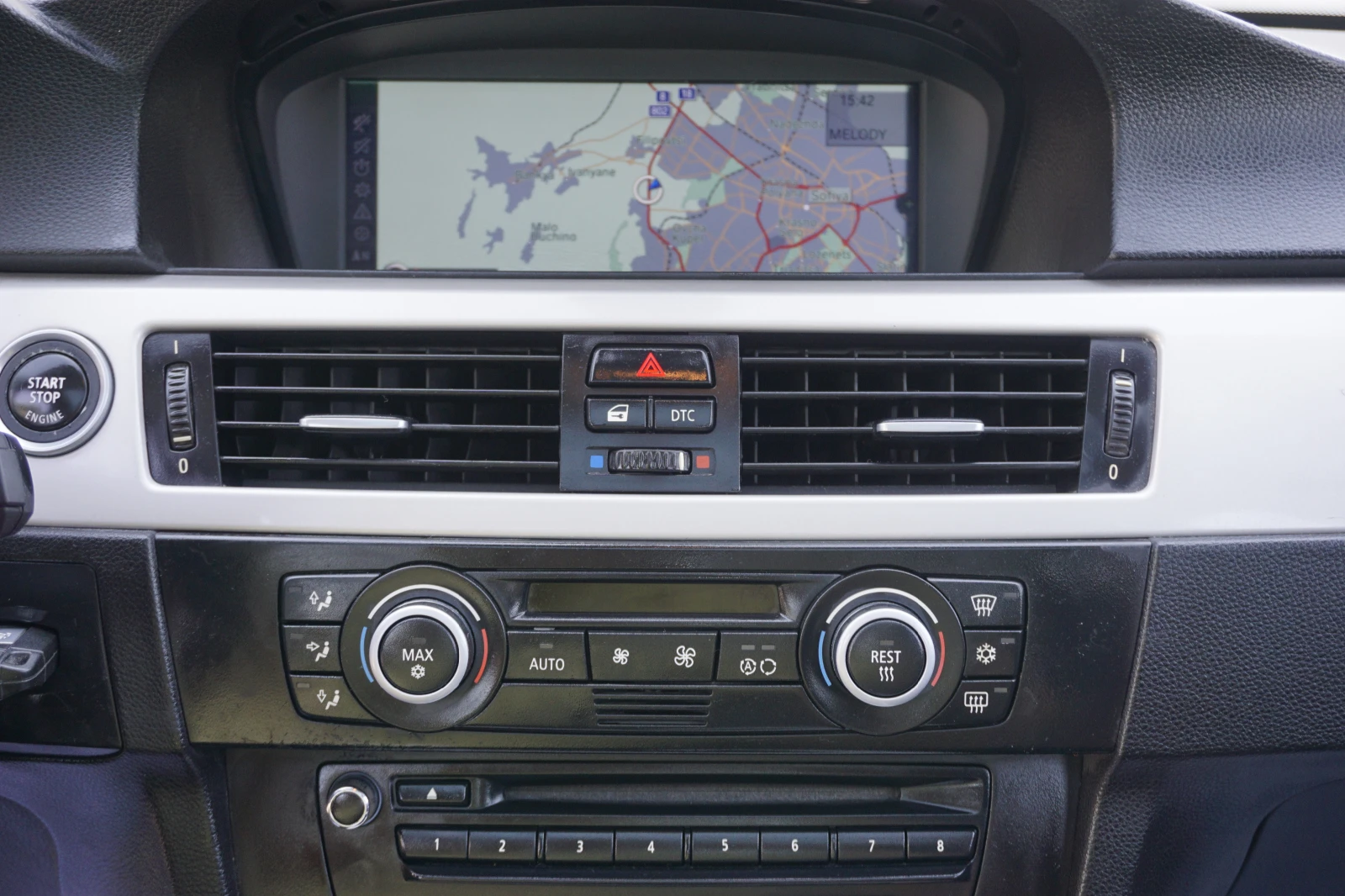 BMW 330 3.0xd/FACELIFT, снимка 14 - Автомобили и джипове - 54218254