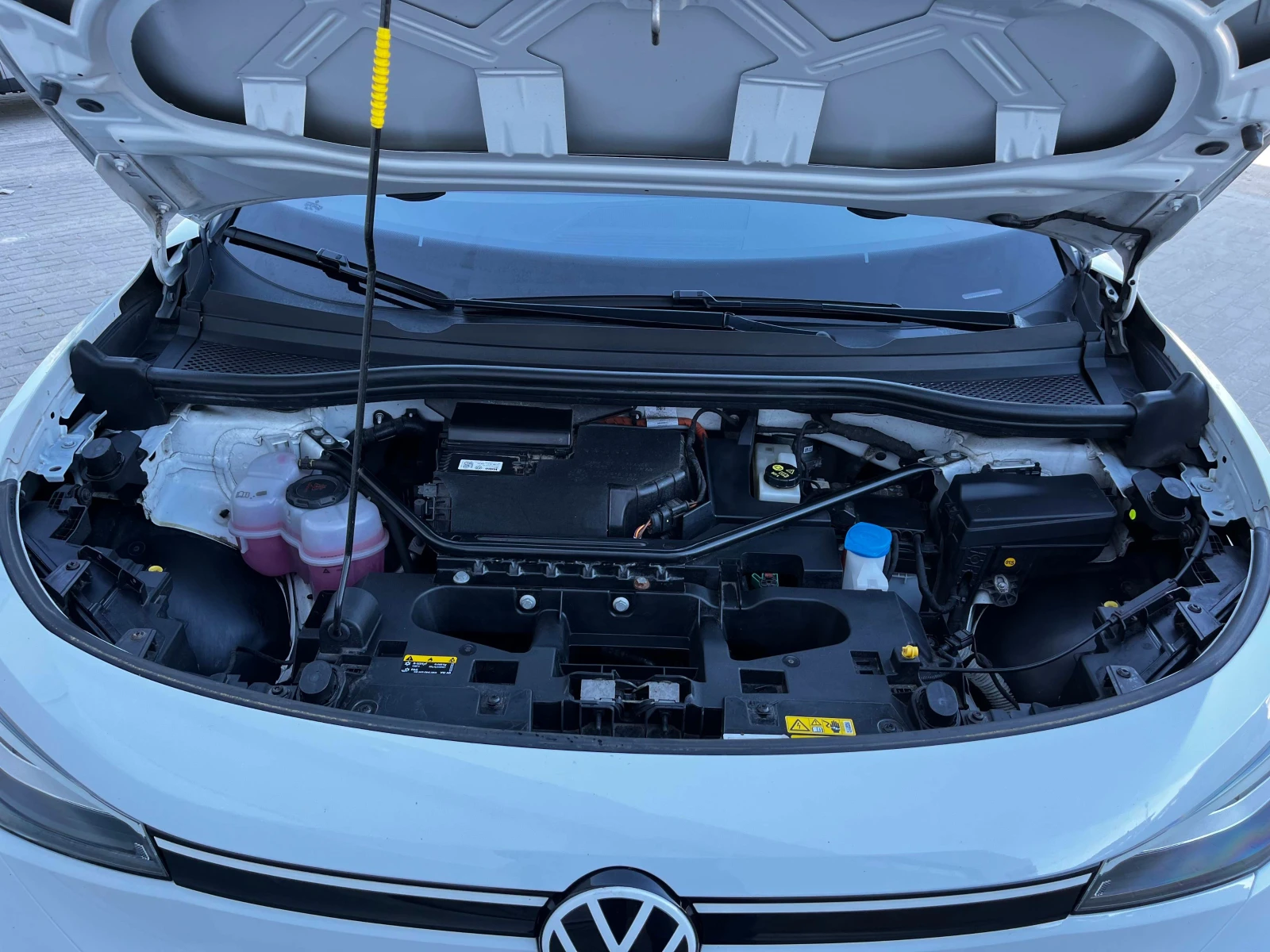 VW ID.4 LIFE 1ST EDITION PERFORMANCE 77KWh 92% SOH, снимка 6 - Автомобили и джипове - 54455313