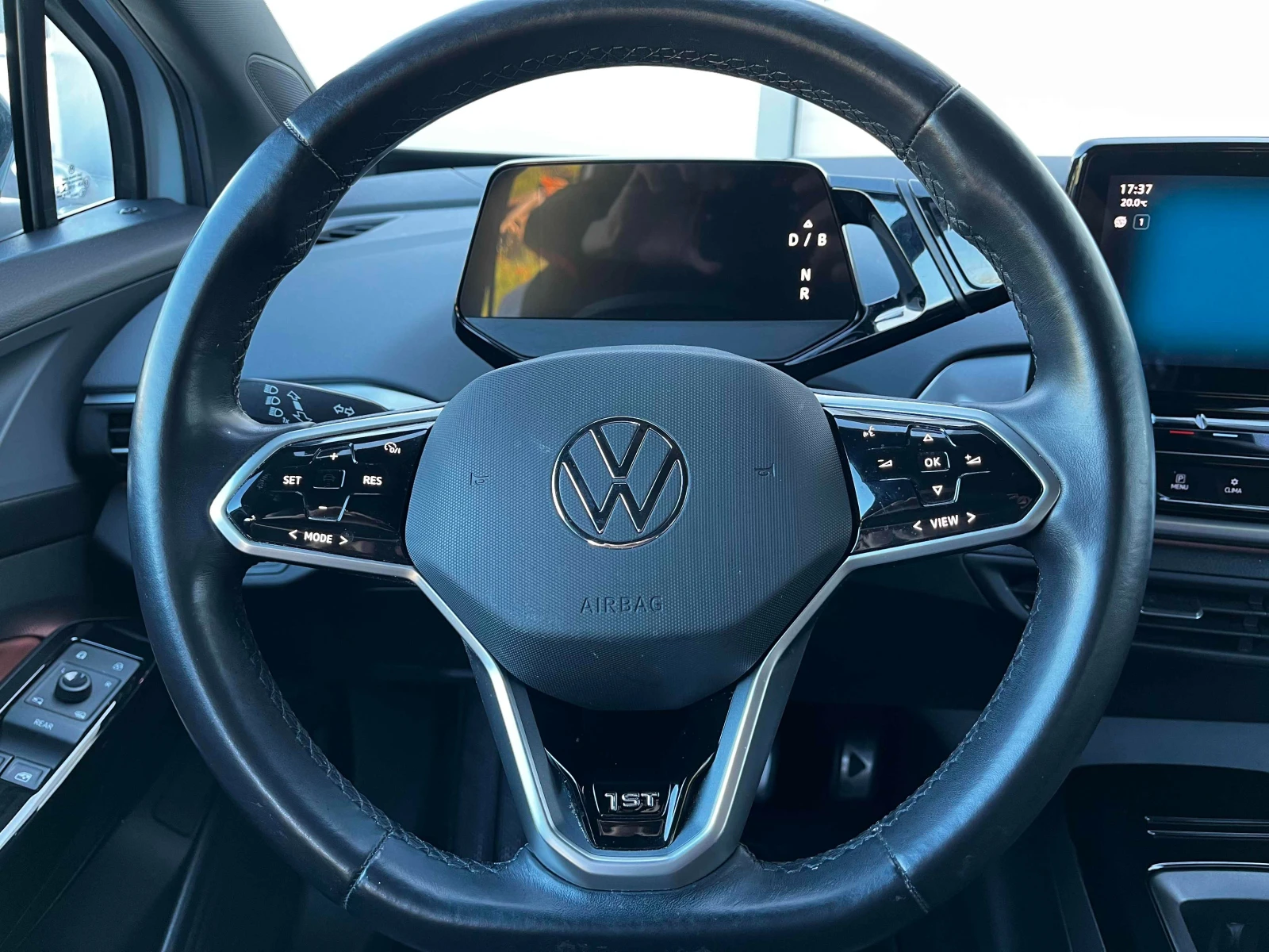 VW ID.4 LIFE 1ST EDITION PERFORMANCE 77KWh 92% SOH, снимка 10 - Автомобили и джипове - 54455313
