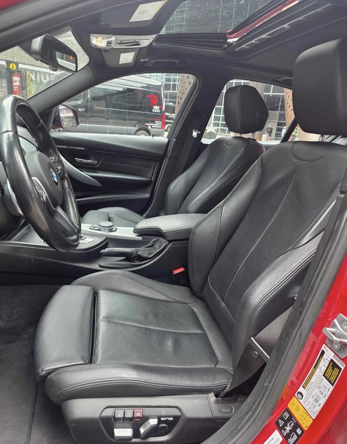 BMW 330 М ПАКЕТ * XDRIVE * HEAD UP * HARMON KARDON * , снимка 5 - Автомобили и джипове - 54562543