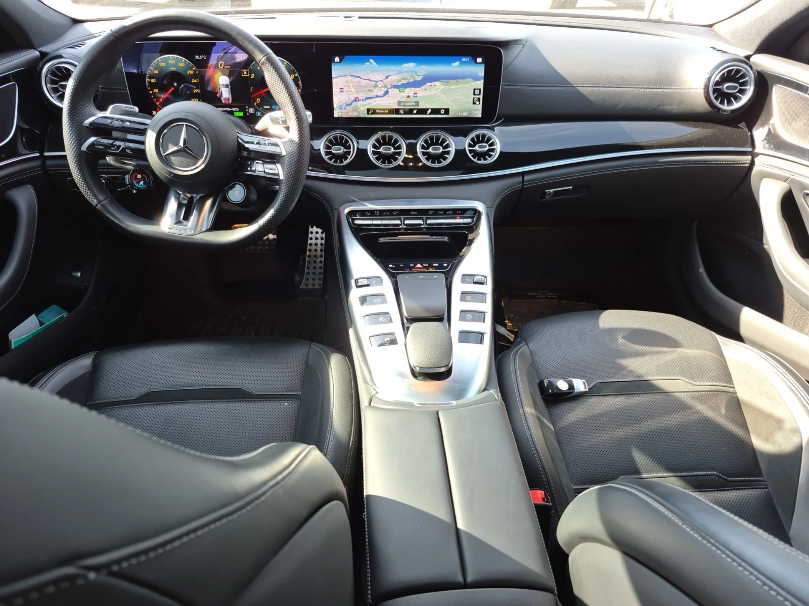 Mercedes-Benz GT 53, снимка 11 - Автомобили и джипове - 54858689