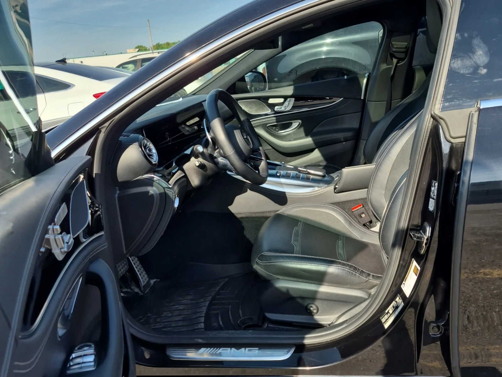 Mercedes-Benz GT 53, снимка 10 - Автомобили и джипове - 54858689
