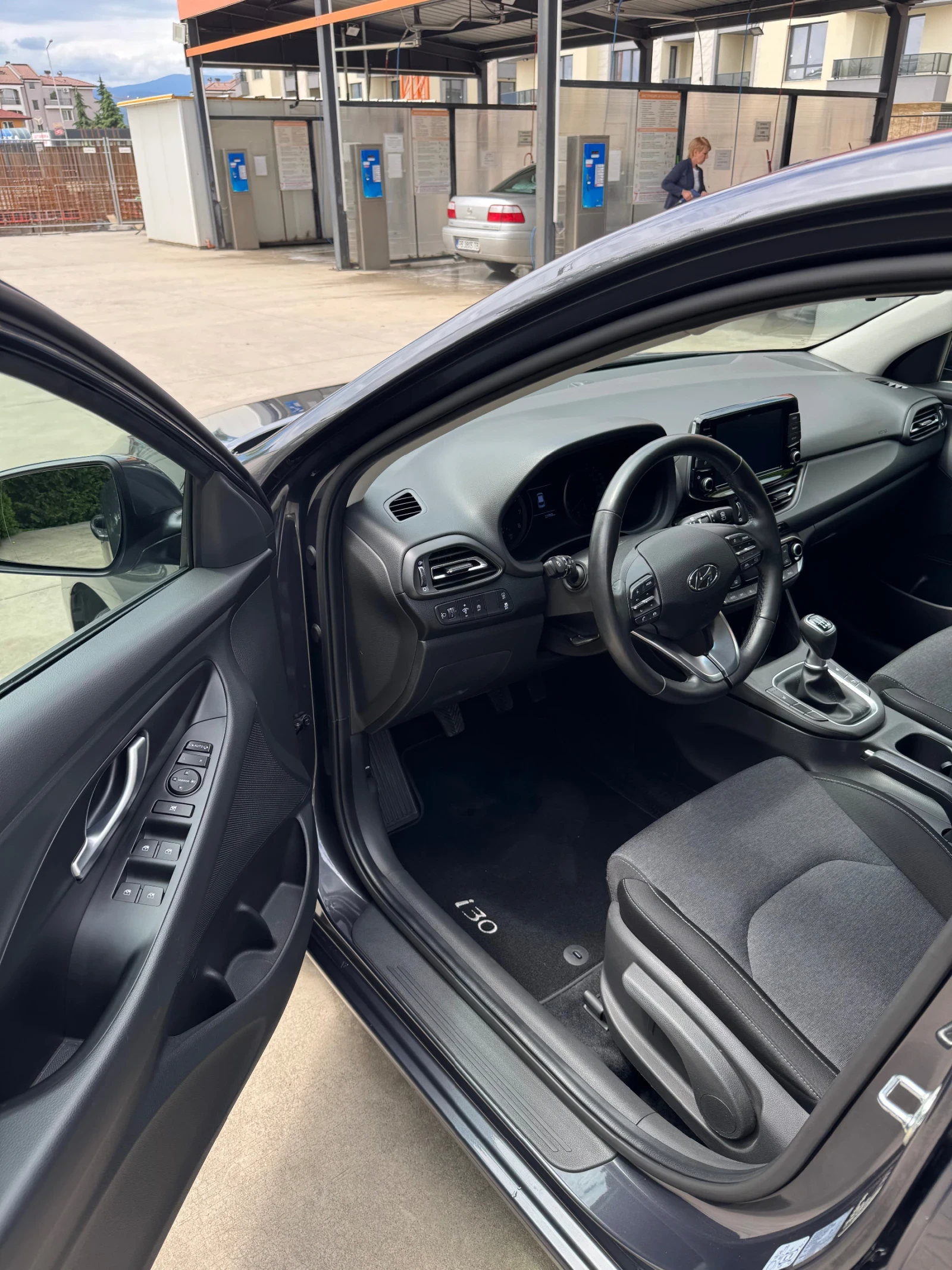 Hyundai I30 Exclusive , снимка 12 - Автомобили и джипове - 54894613