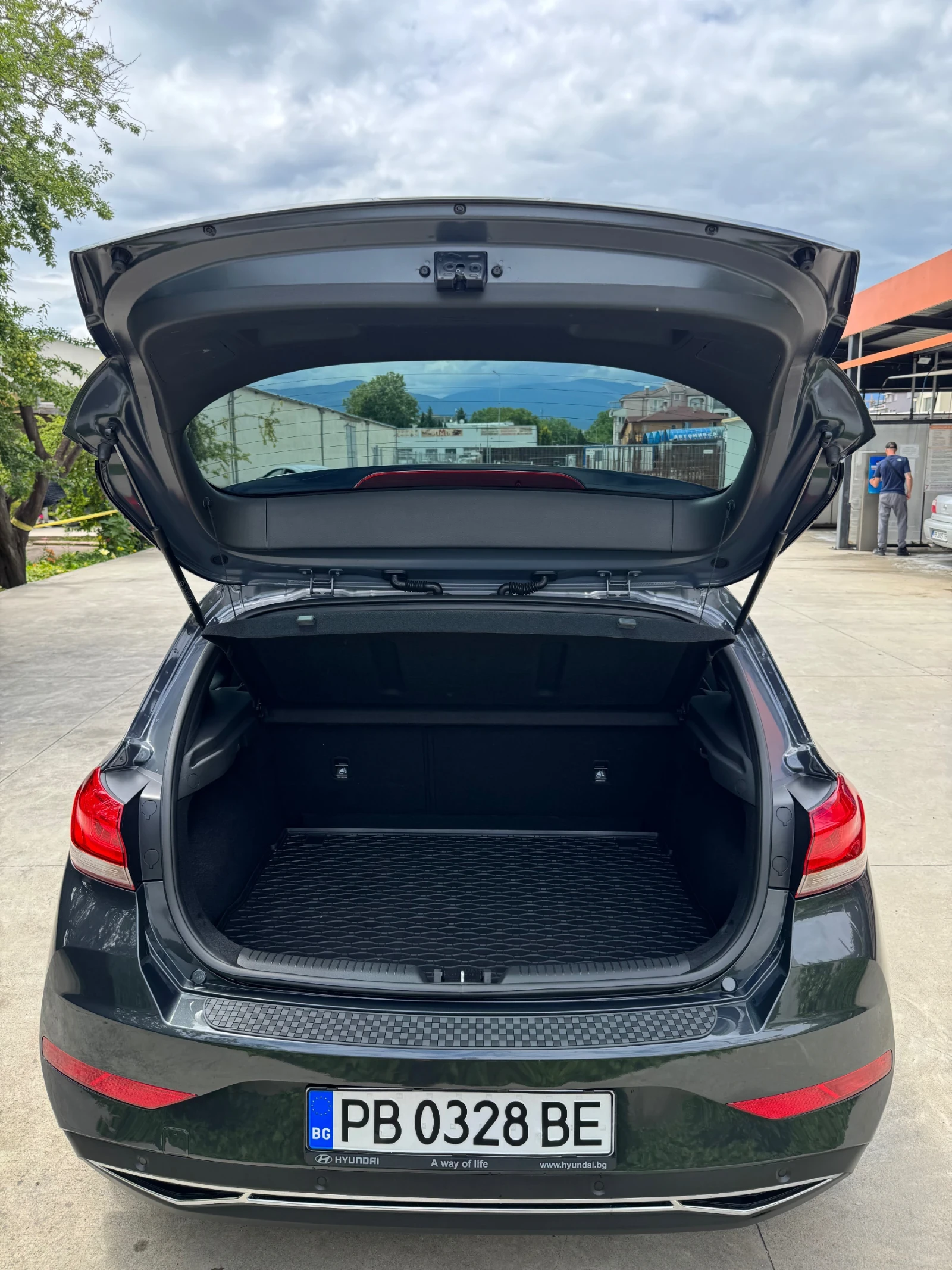 Hyundai I30 Exclusive , снимка 9 - Автомобили и джипове - 54894613