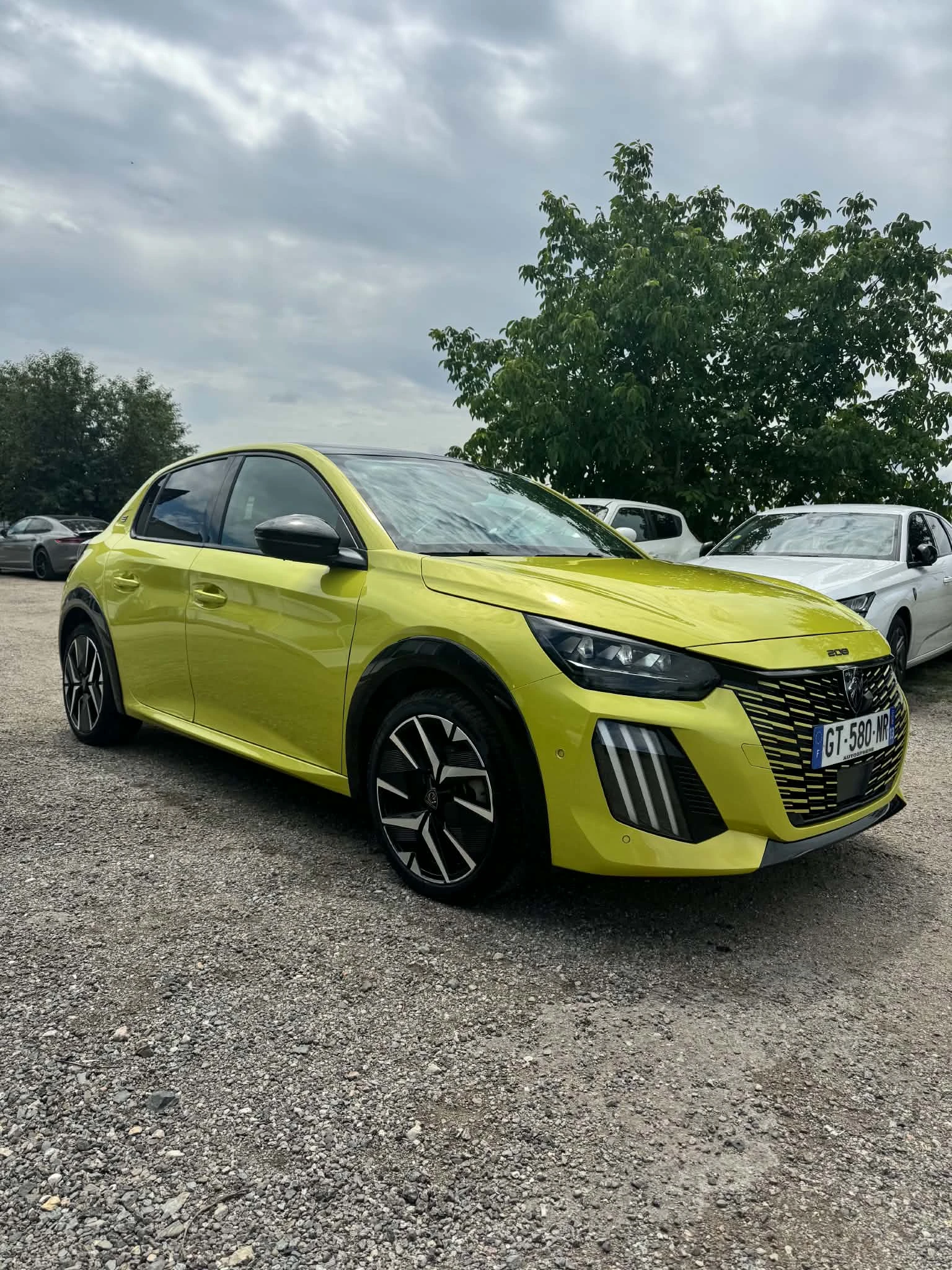 Peugeot 208 208 GT, снимка 5 - Автомобили и джипове - 55025912