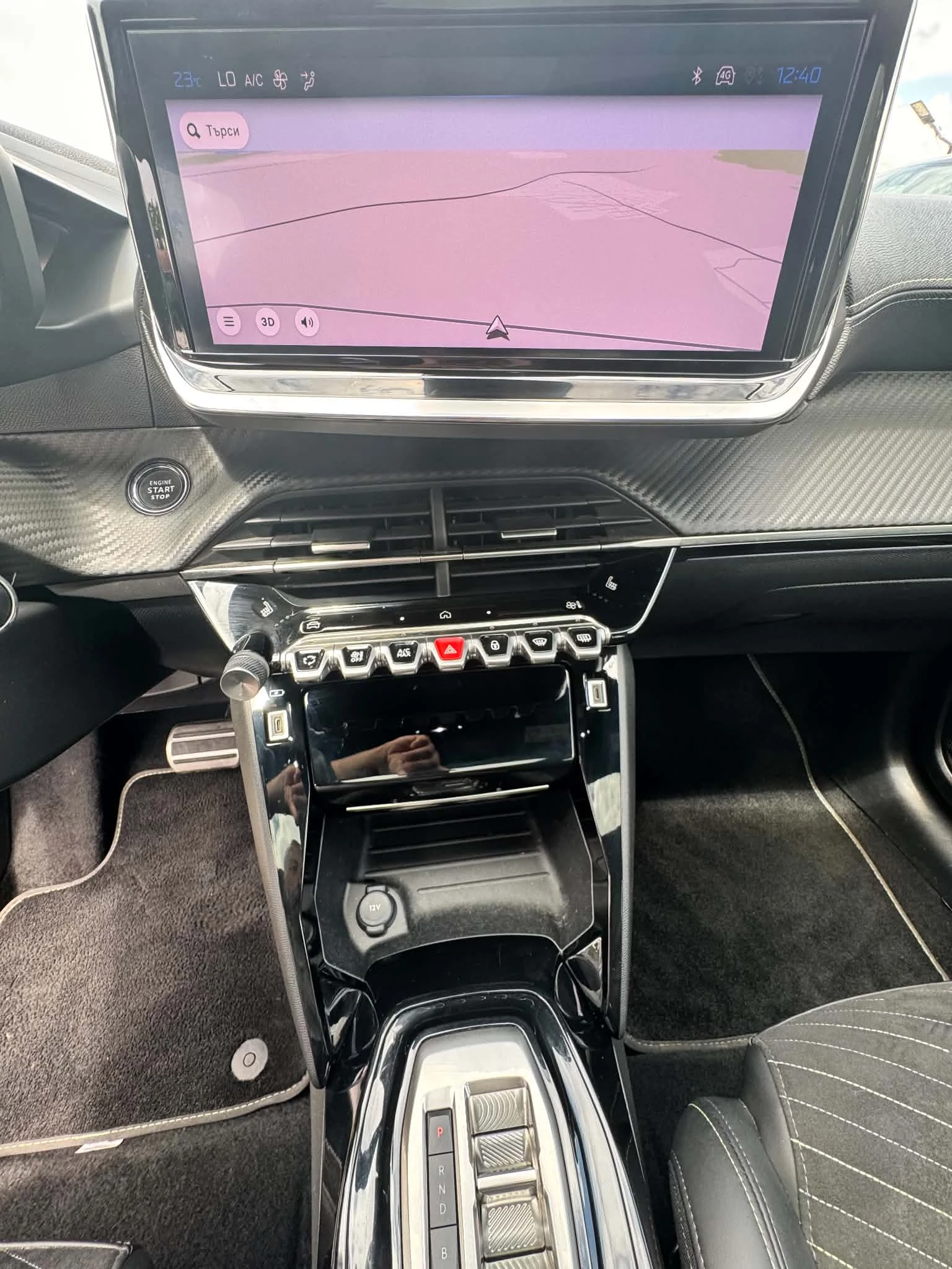 Peugeot 208 208 GT, снимка 13 - Автомобили и джипове - 55025912