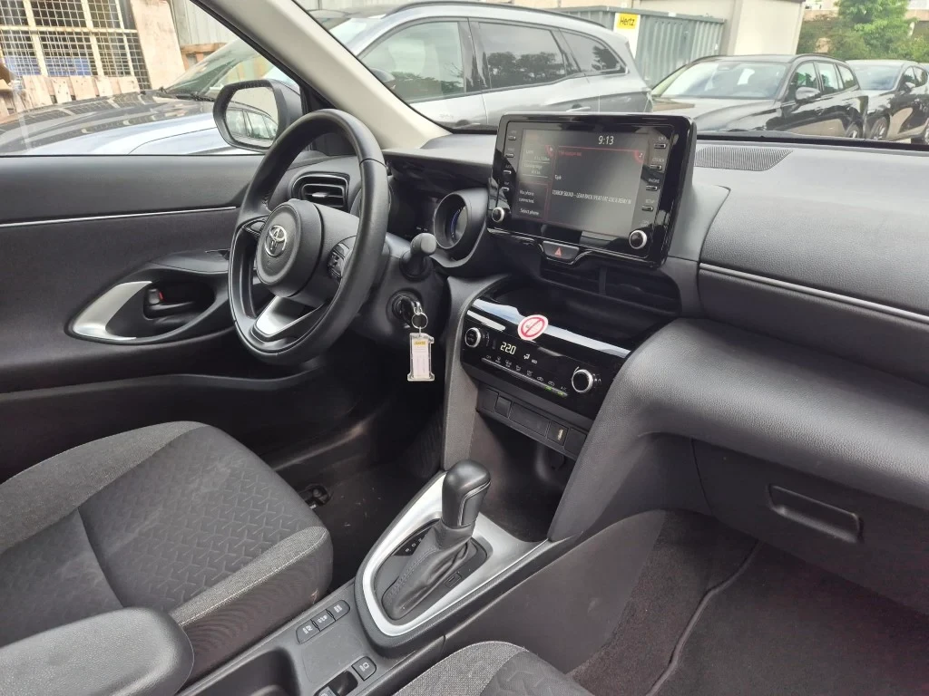 Toyota Yaris Cross  1.5 VVT-I Hybrid Dynamic , снимка 6 - Автомобили и джипове - 55089743