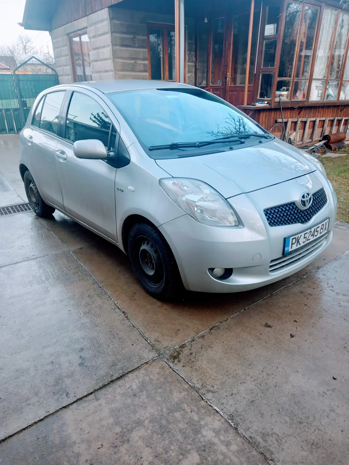Toyota Yaris, снимка 3 - Автомобили и джипове - 55382446