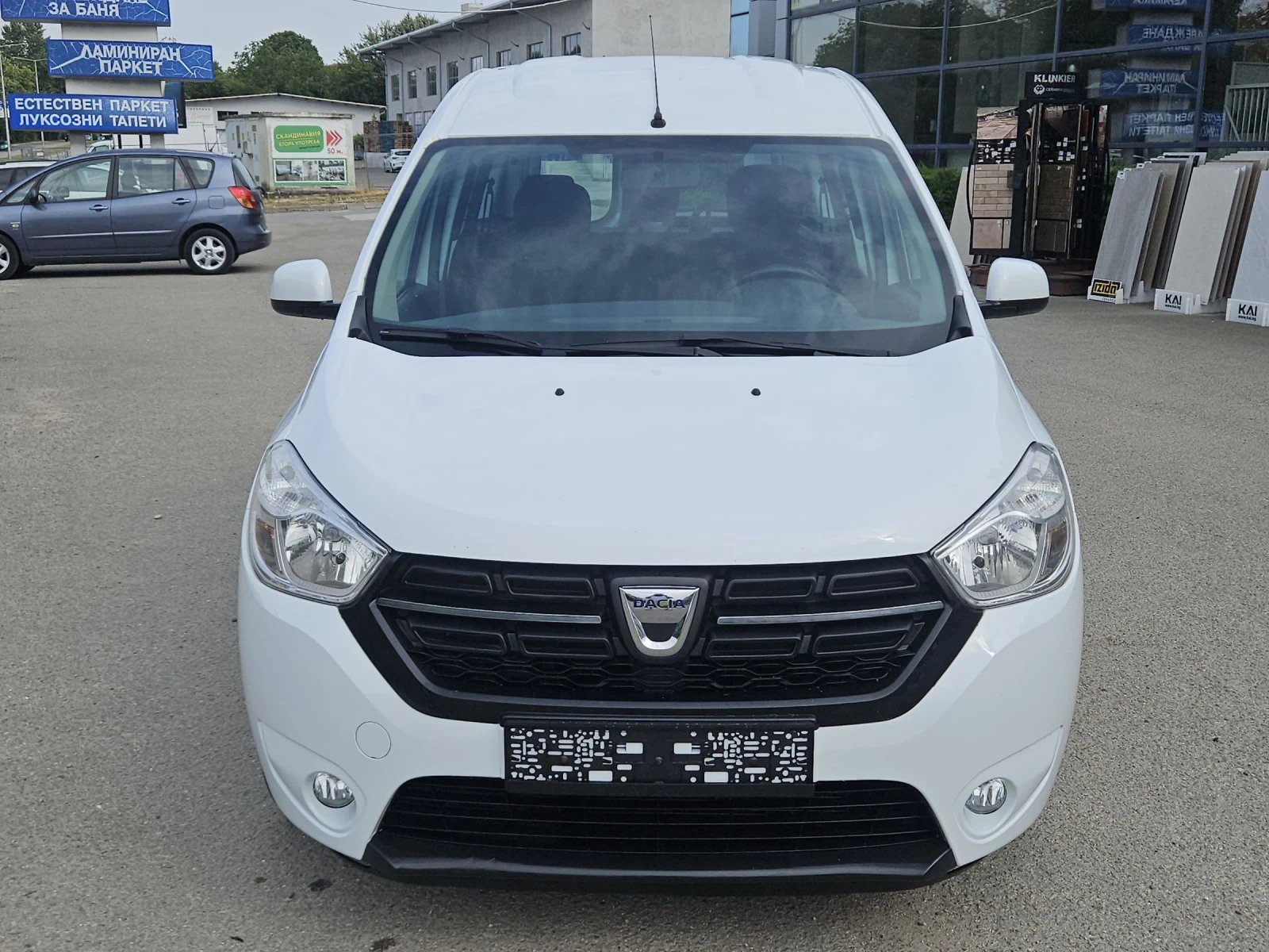 Dacia Dokker 1.6i---109кс, снимка 2 - Автомобили и джипове - 55407720