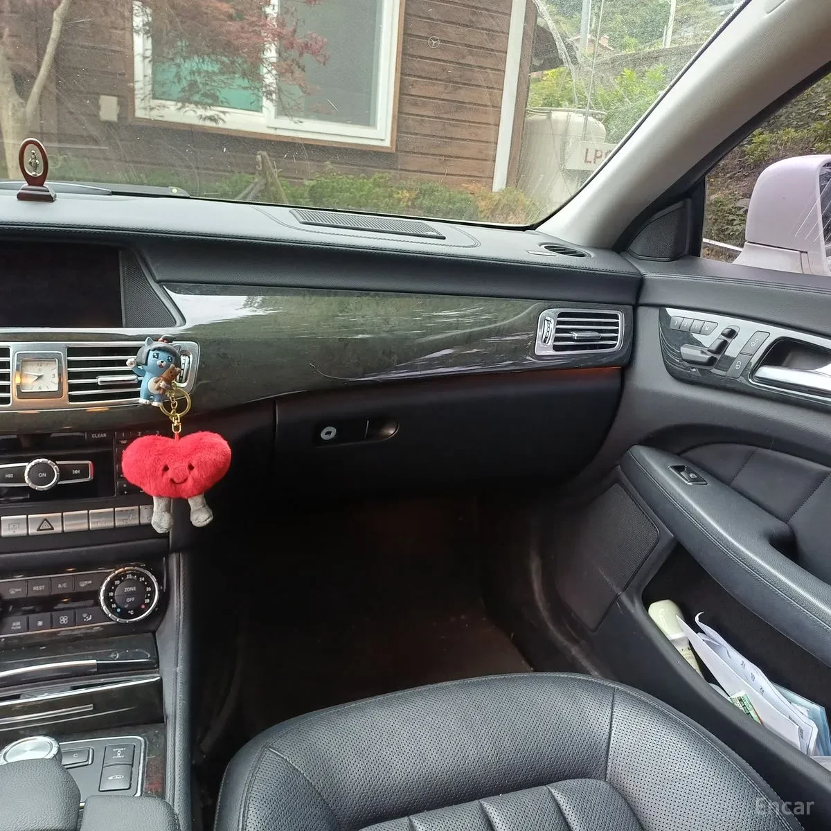 Mercedes-Benz CLS 350 AMG* LINE* TOPCENA* , снимка 6 - Автомобили и джипове - 55574976