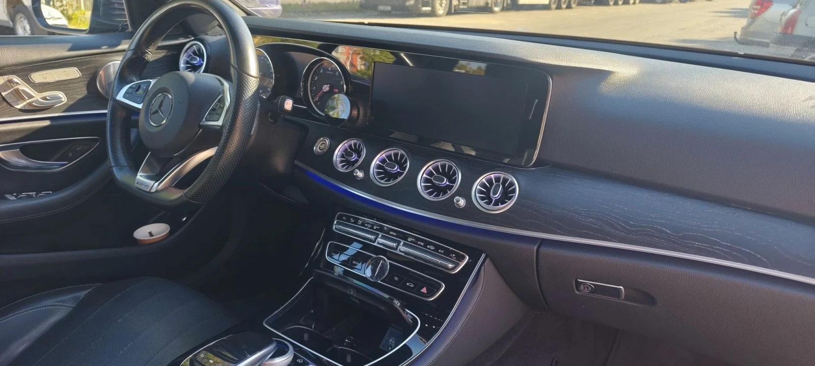 Mercedes-Benz E 300 W213, снимка 13 - Автомобили и джипове - 55674328