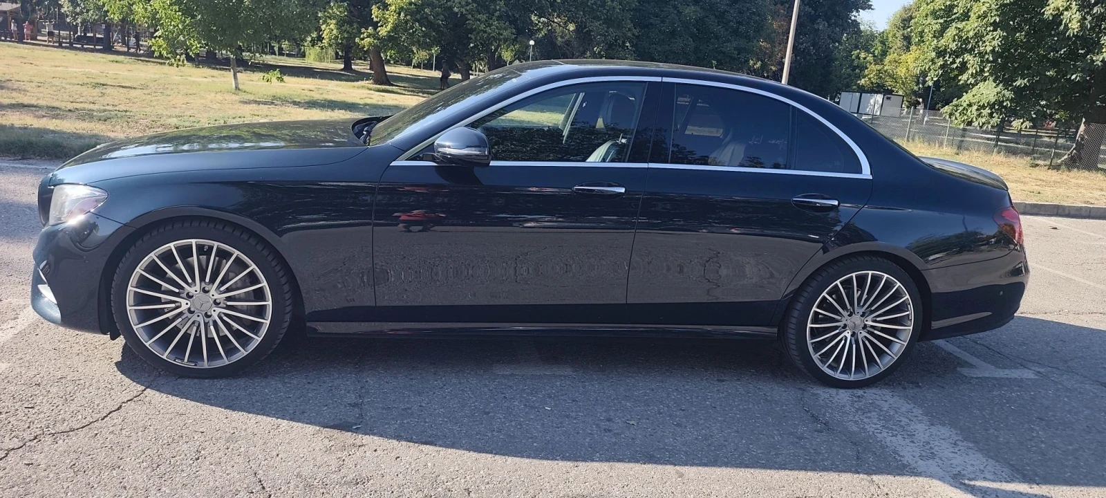 Mercedes-Benz E 300 W213, снимка 5 - Автомобили и джипове - 55674328