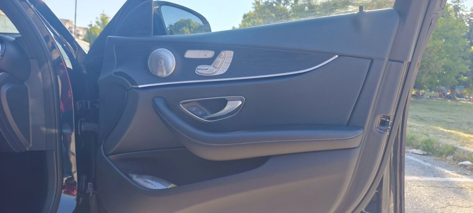 Mercedes-Benz E 300 W213, снимка 8 - Автомобили и джипове - 55674328