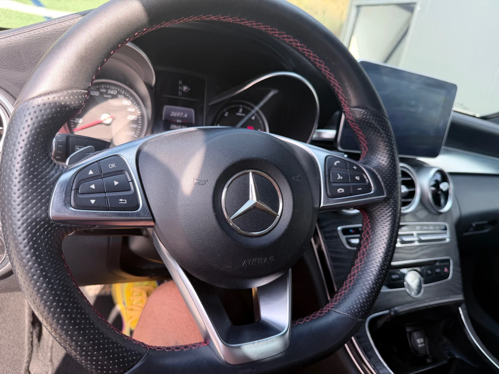 Mercedes-Benz C 220 D/Edition/Airmatic, снимка 17 - Автомобили и джипове - 55891890