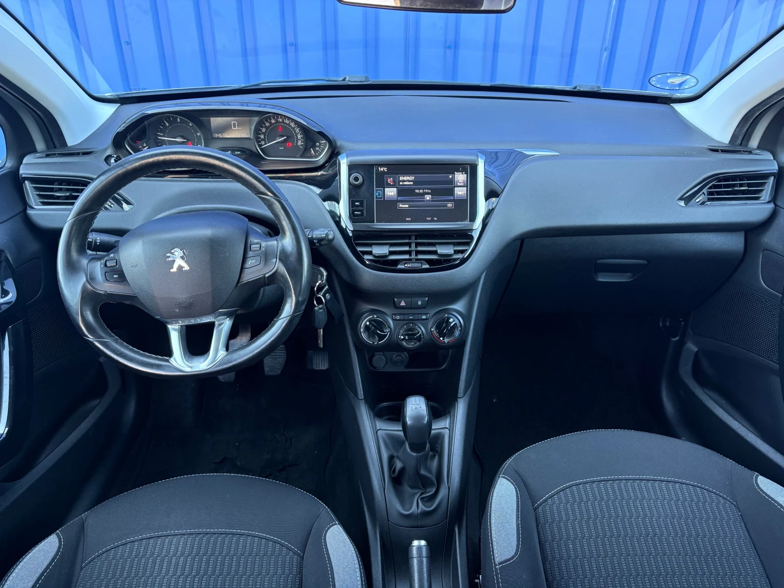 Peugeot 208 1.6HDI EURO 6 | Mobile.bg � ����������� 7