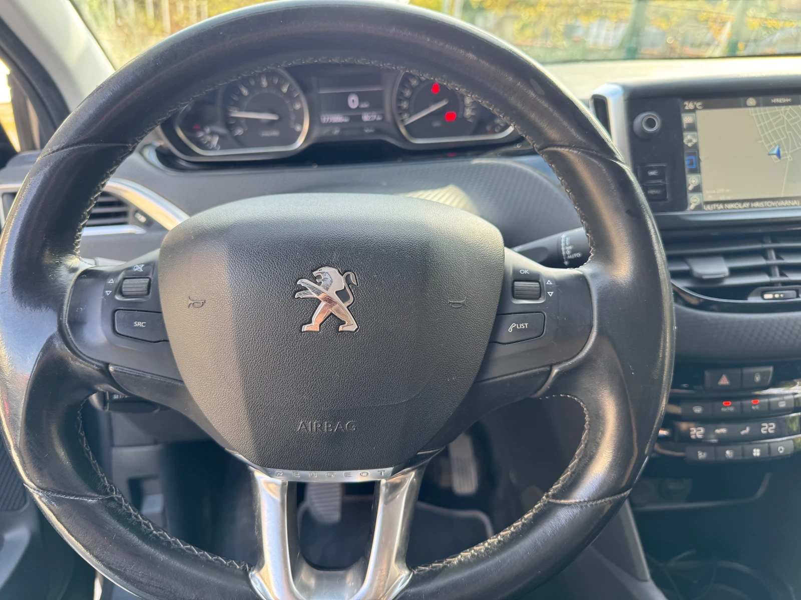 Peugeot 208 1.6 bluehdi 120�.�. -6 �������� | Mobile.bg � ����������� 6