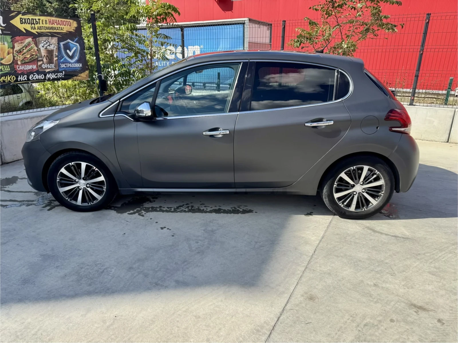 Peugeot 208 1.6 bluehdi 120�.�. -6 �������� | Mobile.bg � ����������� 5
