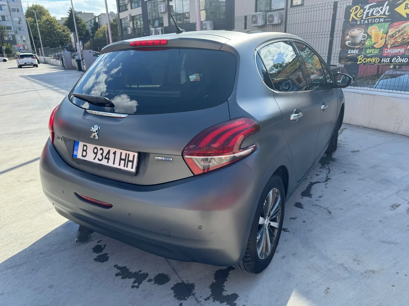 Peugeot 208 1.6 bluehdi 120�.�. -6 �������� | Mobile.bg � ����������� 3