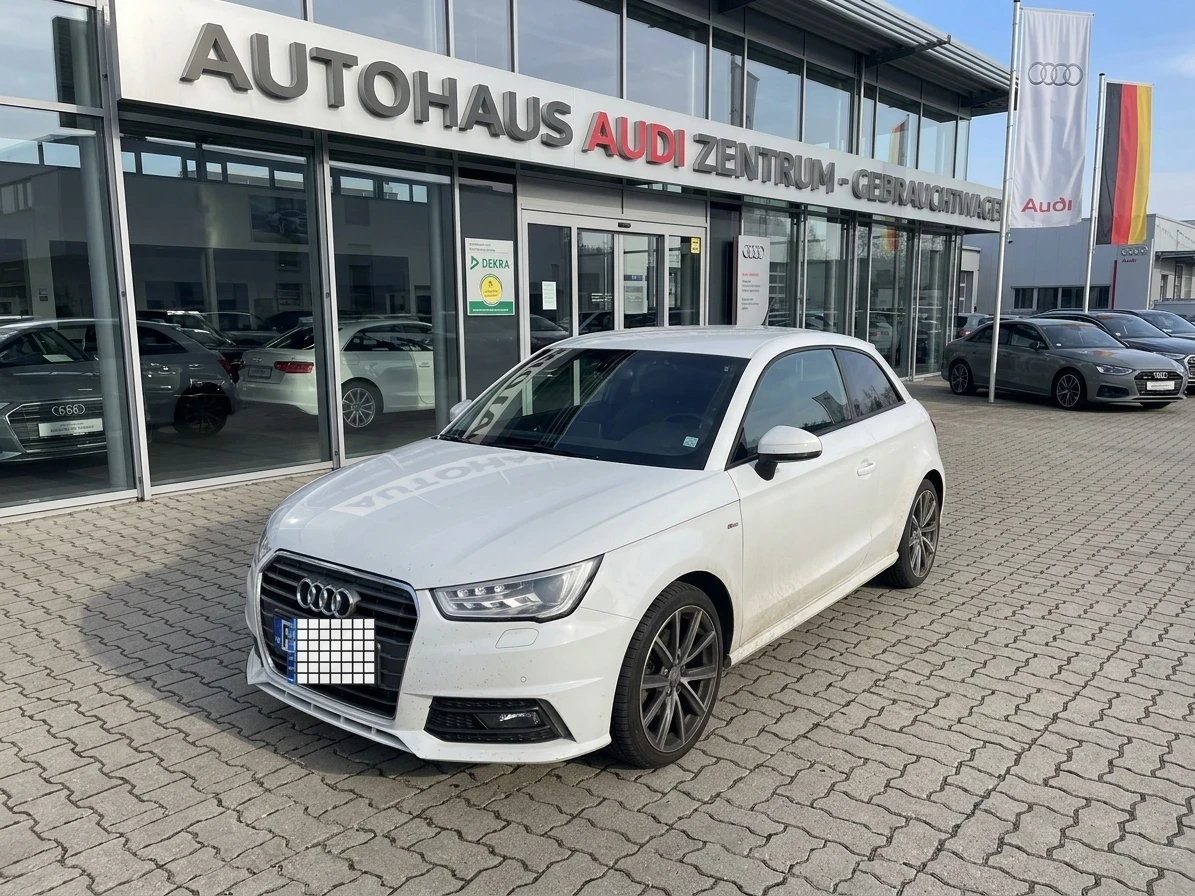 Audi A1, снимка 4 - Автомобили и джипове - 56544207