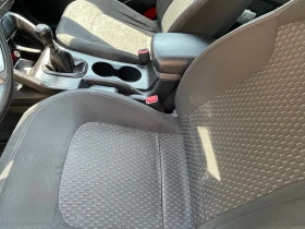 Hyundai IX35 1.7 дизел навигация , снимка 7