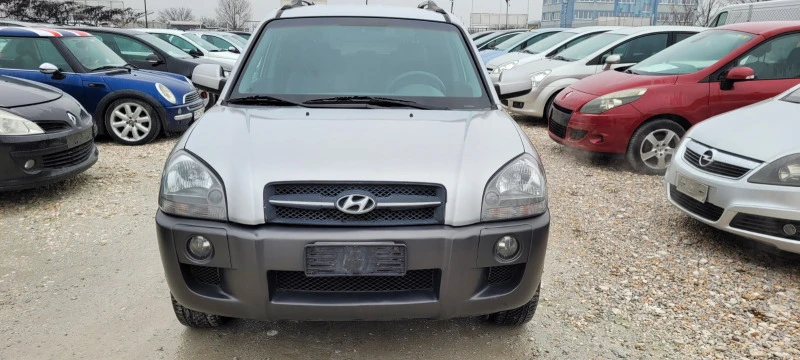 Hyundai Tucson, снимка 1 - Автомобили и джипове - 39256846