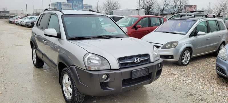 Hyundai Tucson, снимка 2 - Автомобили и джипове - 39256846