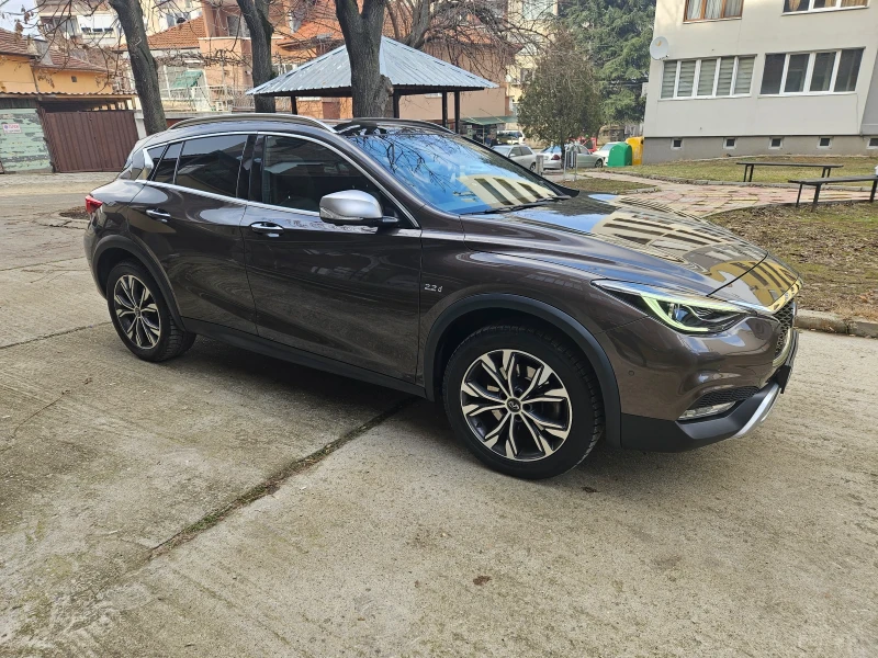 Infiniti QX30, снимка 6 - Автомобили и джипове - 48449476