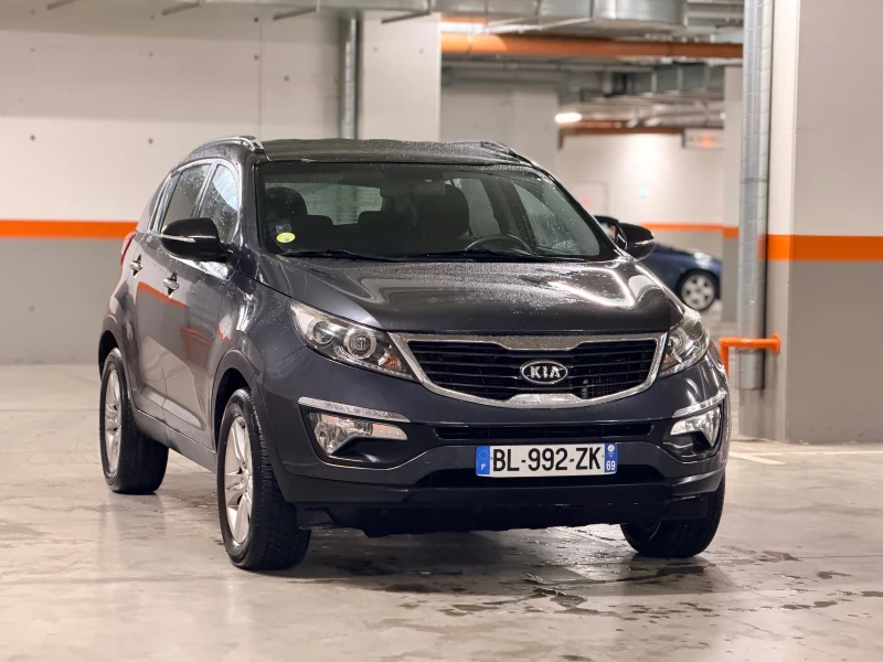 Kia Sportage 2.0CRDI 4x4 Лизинг през Уникредит по 365лв, снимка 3 - Автомобили и джипове - 52559637