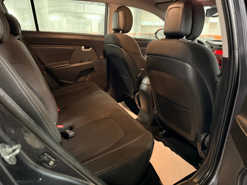 Kia Sportage 2.0CRDI 4x4 Лизинг през Уникредит по 365лв, снимка 12 - Автомобили и джипове - 52559637