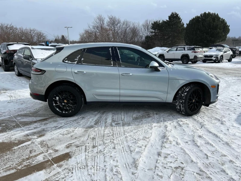 Porsche Macan * AWD * CARFAX * БЕЗ ПЪРВОНАЧАЛНА ВНОСКА, снимка 3 - Автомобили и джипове - 53308433