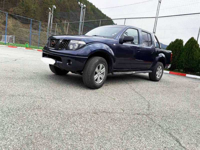 Nissan Navara Dual Cab N1, снимка 4 - Автомобили и джипове - 53430943