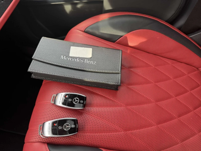 Mercedes-Benz G 63 AMG Дистроник* 360 камера* Подгреви* Обдухвания, снимка 10 - Автомобили и джипове - 53559939