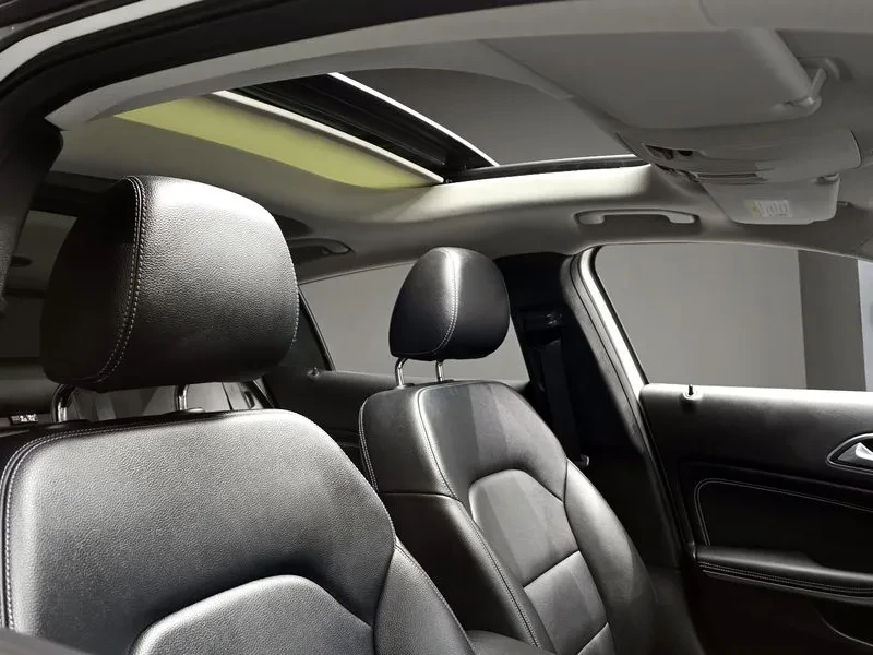 Mercedes-Benz GLA 220, снимка 15 - Автомобили и джипове - 55938758