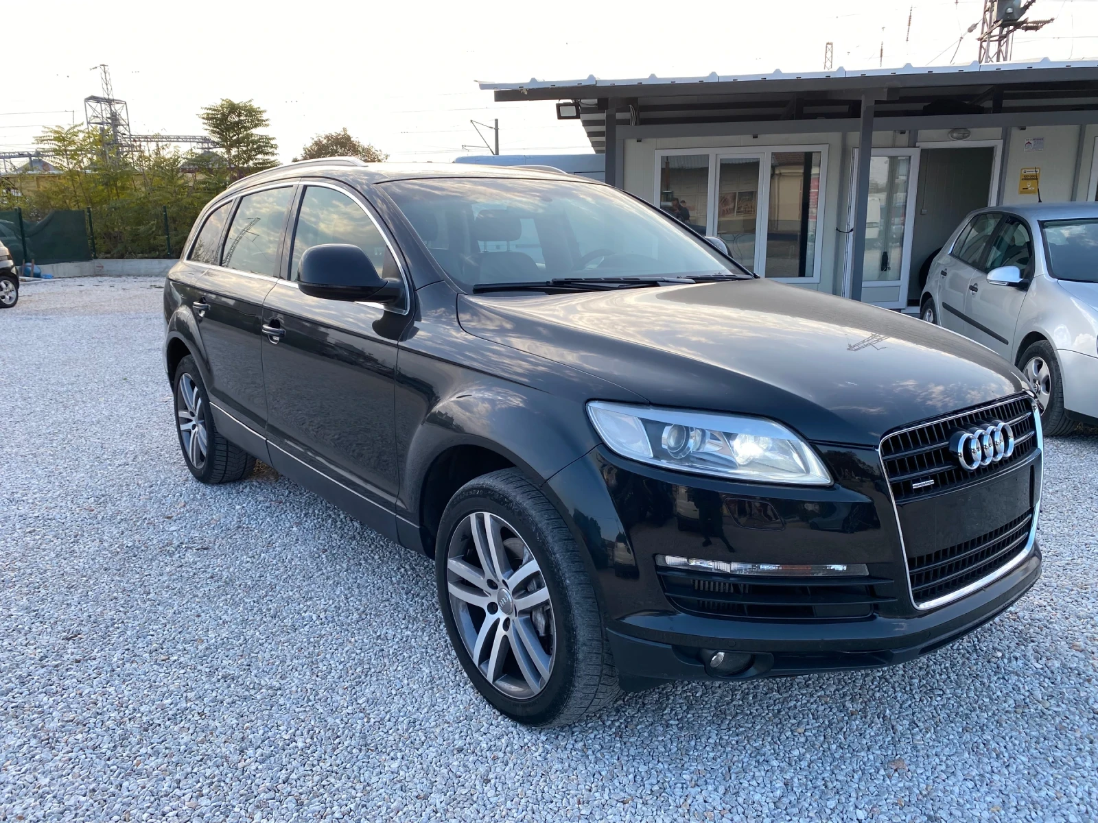 Audi Q7 3.0TDI BOSE 20 ДЖАНТИ LED AIR - изображение 3