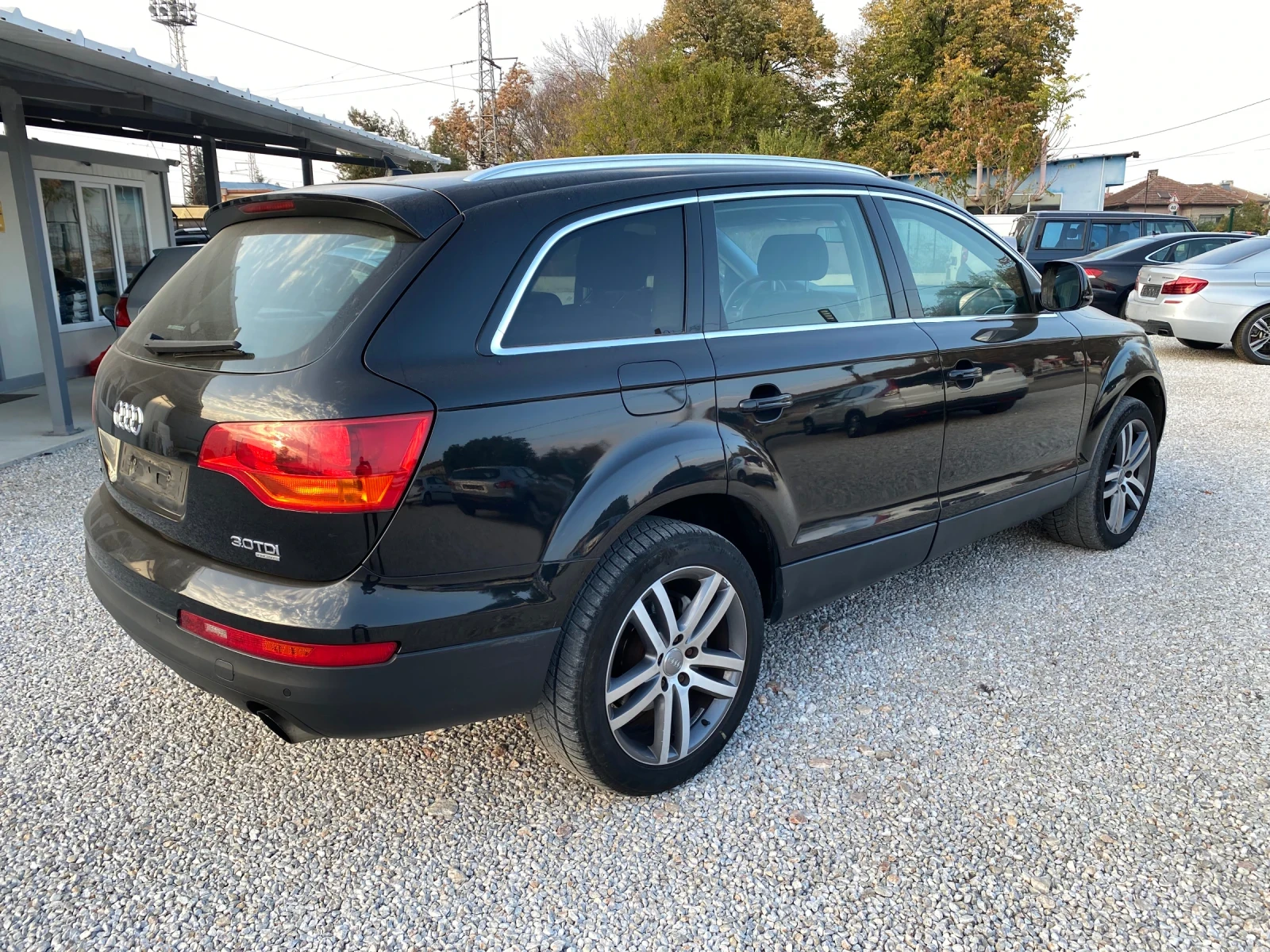 Audi Q7 3.0TDI BOSE 20 ДЖАНТИ LED AIR - изображение 4