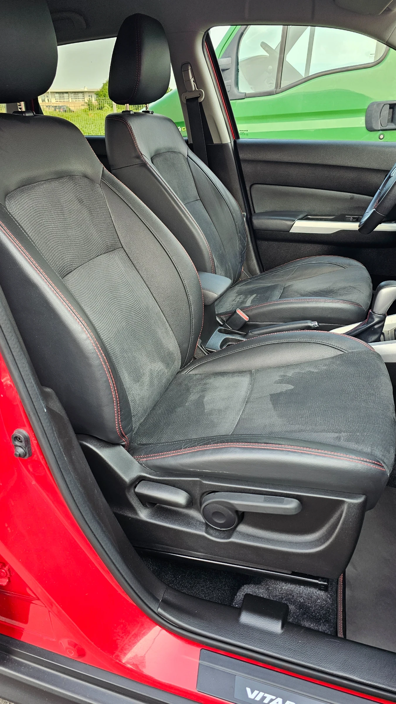 Suzuki Vitara Style* Aut.* 4x4* Navi* Kamera*    | Mobile.bg — изображение 17