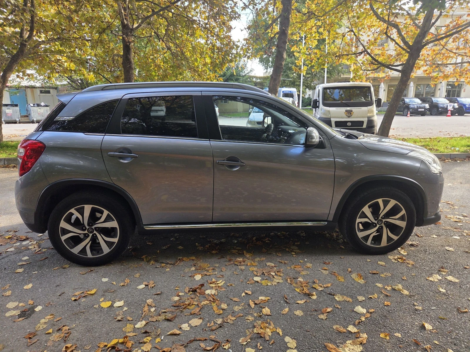 Citroen C4 AIRCROSS 44 | Mobile.bg   12