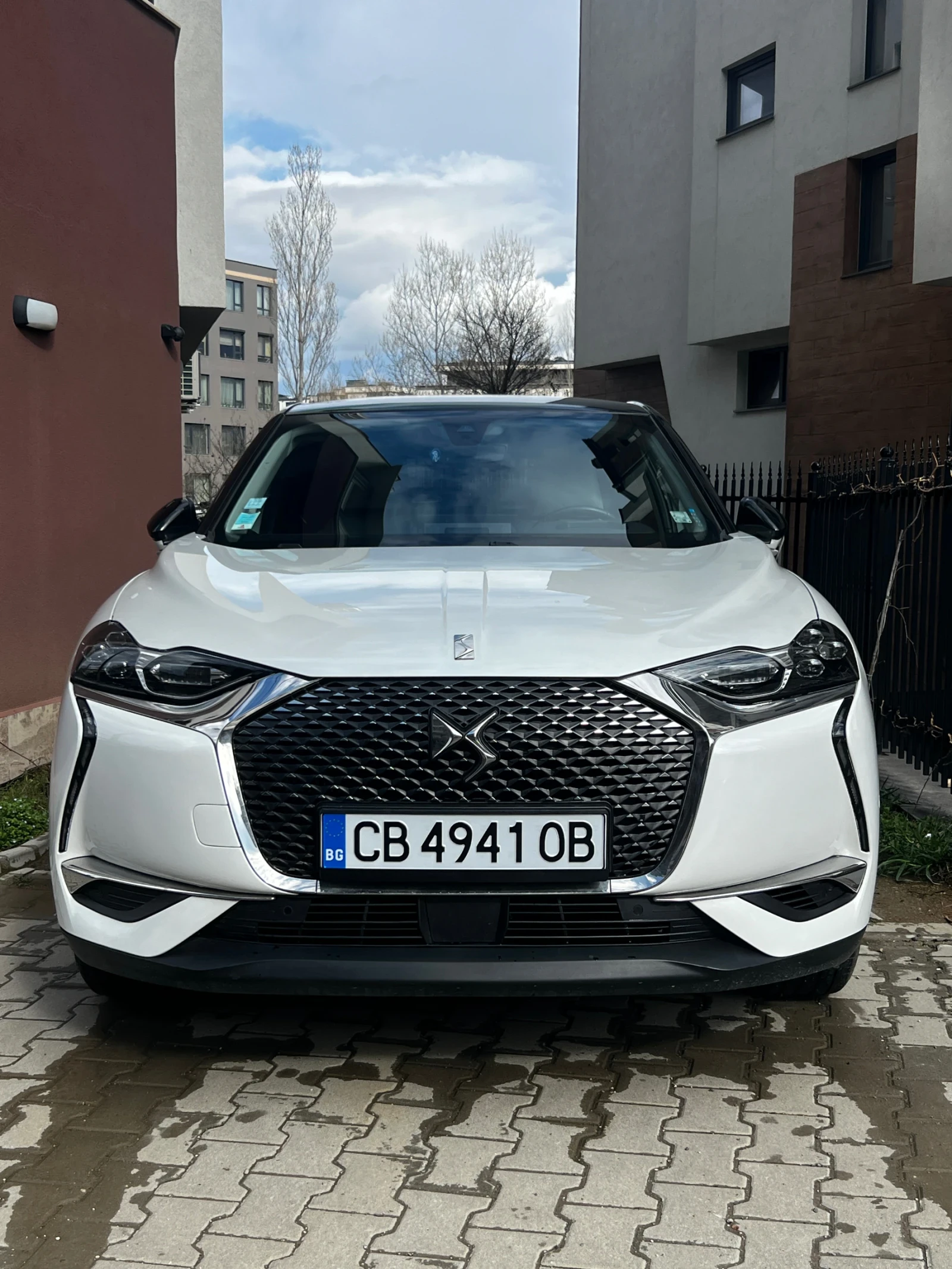 DS DS 3 Crossback 1.3i, снимка 3 - Автомобили и джипове - 54115822